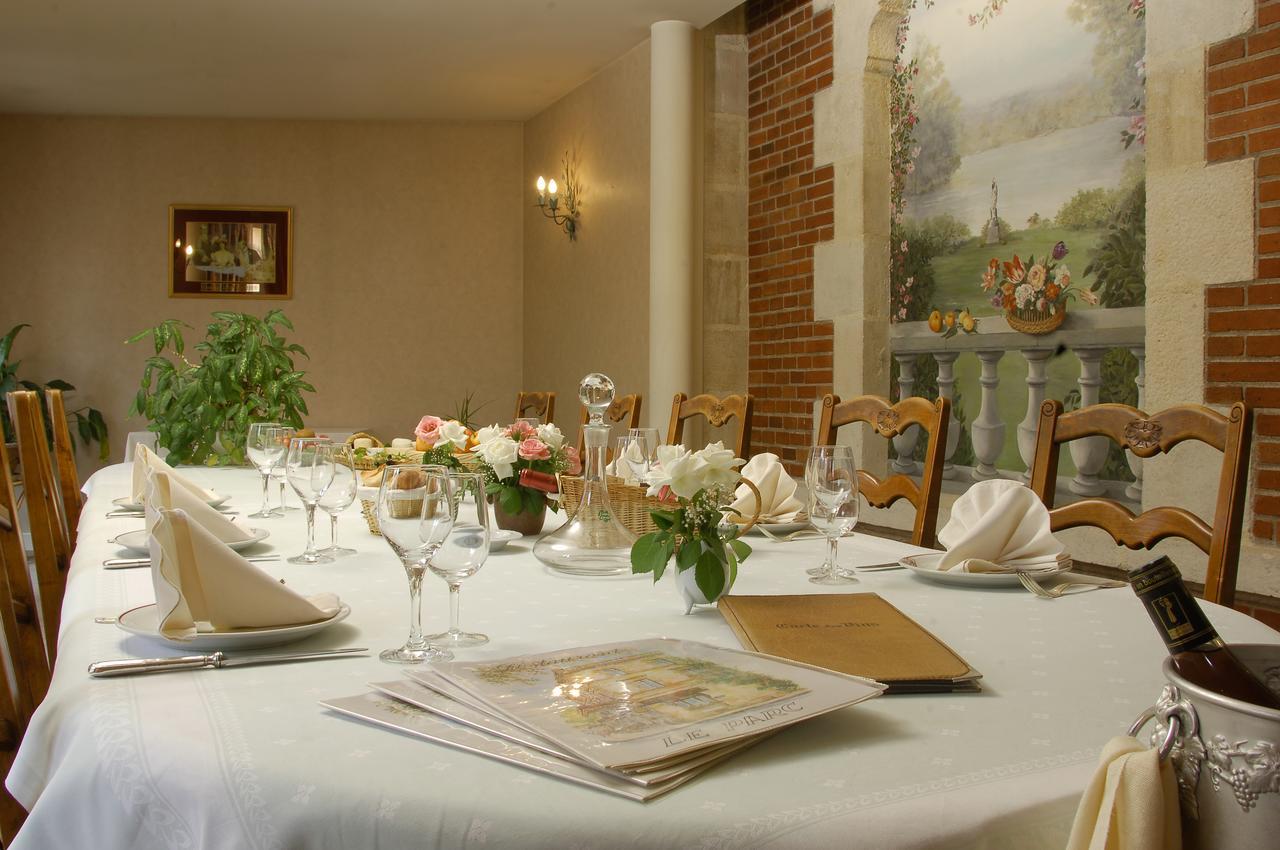 Hotel Restaurant Le Parc Moulins  Kültér fotó